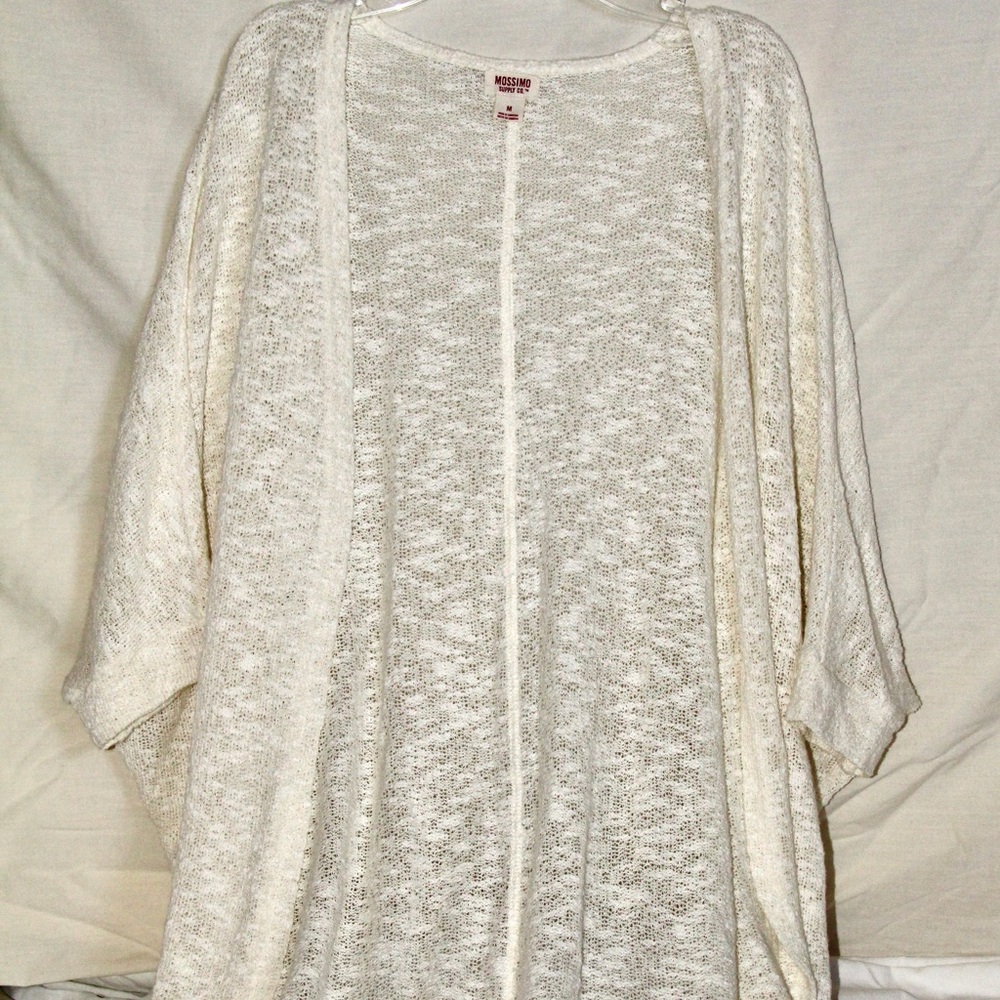 Graceful White Mossimo Short-Sleeve Cardigan